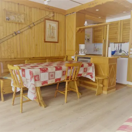 Studio A Tignes, 5 Pers, Pied Des Pistes, Balcon, Animaux Admis - Fr-1-411-387 Apartment Tignes